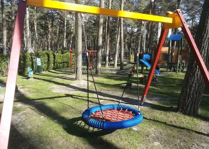 Jednopoziomowy - * Pogorzelica (Gmina Rewal)